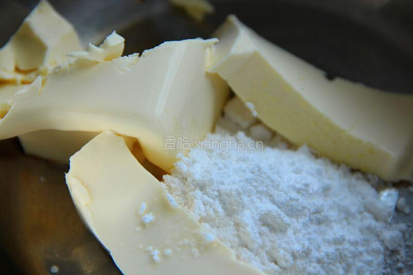 冰凉舒爽冰激凌新吃法比哈根斯达还好吃！的做法图解3