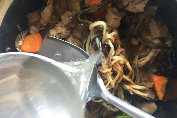 干豆角炖牛肉的做法图解9