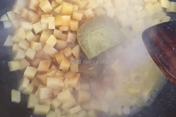 咖喱土豆鸡丁的做法图解3