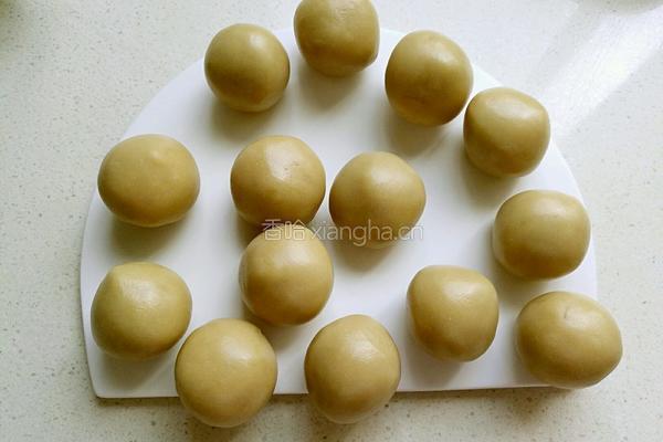白芸豆月饼的做法图解14