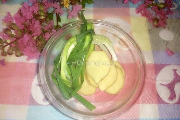 清炖乳鸽汤的做法图解4