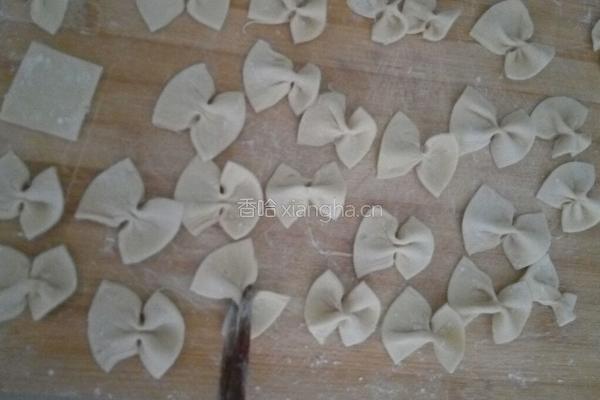 奶香蝴蝶面的做法图解5