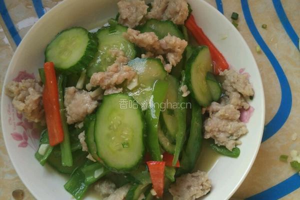 青瓜椒炒瘦肉的做法图解8