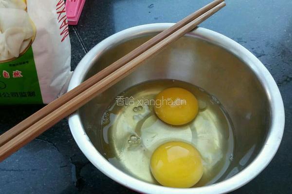 沙拉鸡蛋饼的做法图解3