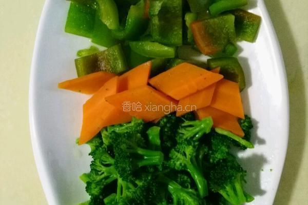 素炒西兰花的做法图解1