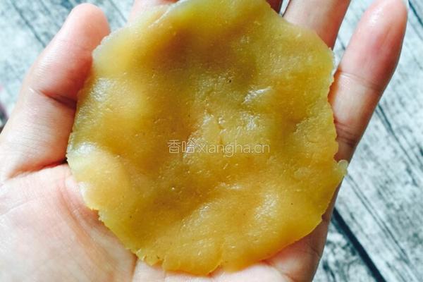 莲蓉蛋黄月饼的做法图解13