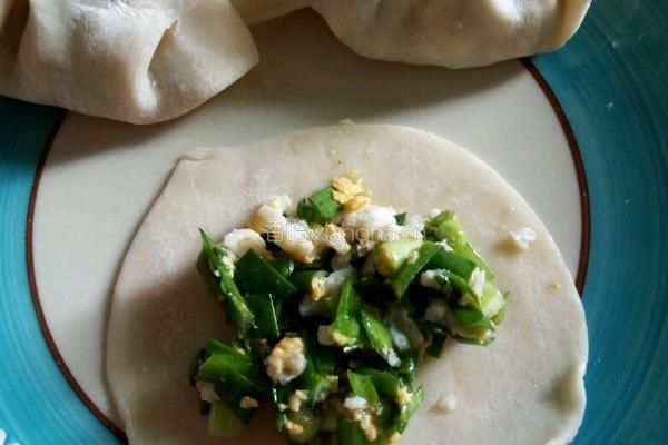 噴香煎饺的做法图解3