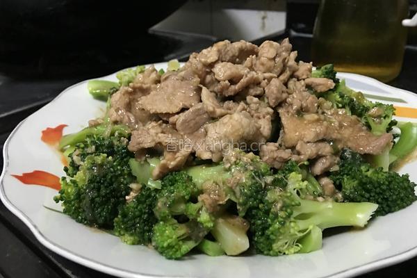 浇肉西兰花的做法图解6