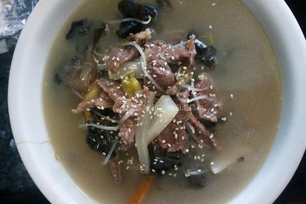 泡椒酸萝卜牛肉片的做法图解9