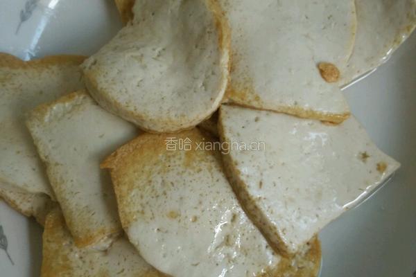 酱香鸡爪蟹肉煲的做法图解4