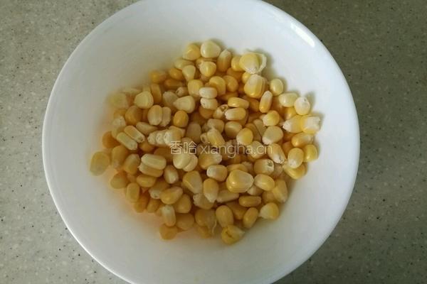 松仁玉米的做法图解1