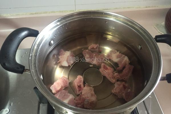 牛肉丸粿条汤的做法图解3