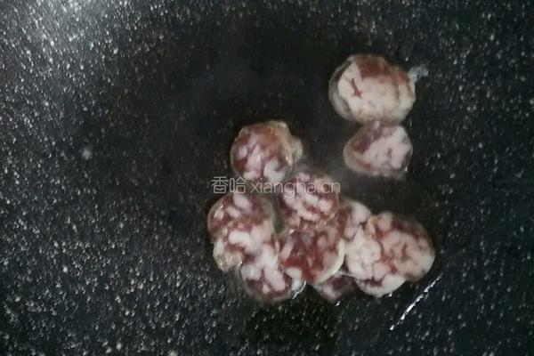 香肠豆腐的做法图解2