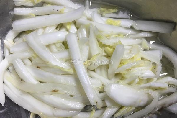 酸辣白菜的做法图解6