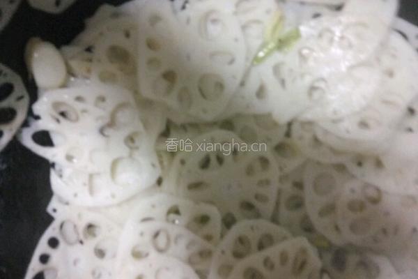 醋溜藕片的做法图解7