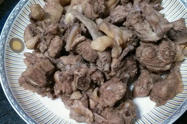 秘制啤酒鸭的做法图解4
