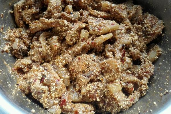 米粉蒸肉的做法图解7