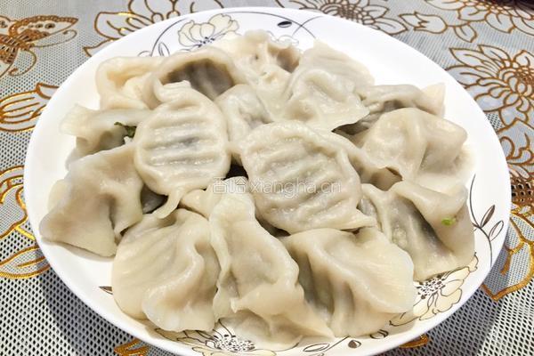 芹菜馅饺子的做法图解7