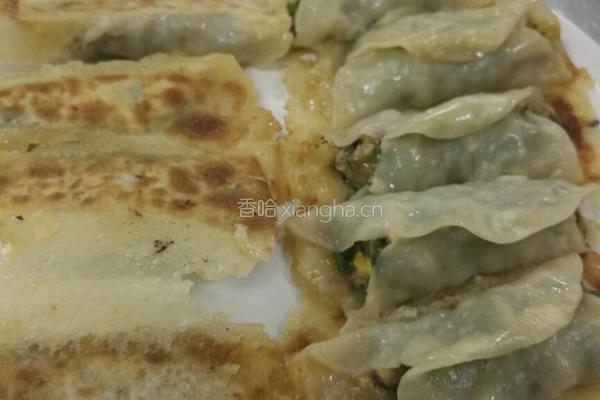 肉三鲜锅贴的做法图解7