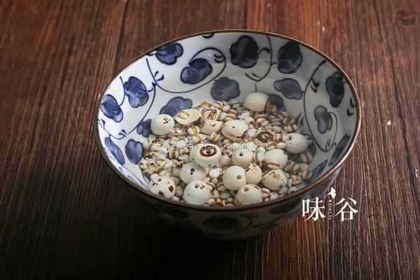 腊八粥的做法图解2