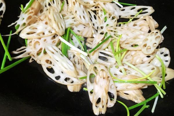 炒莲藕的做法图解7