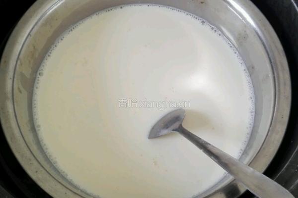 电饭煲 家庭自制老酸奶的做法图解4