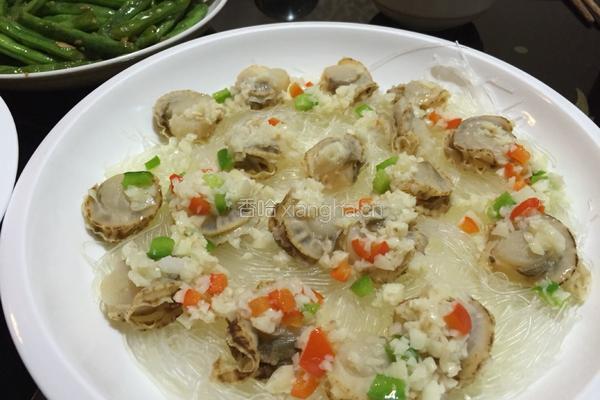 彩椒蒜蓉蒸元贝的做法图解5