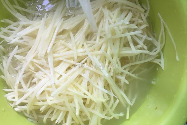 醋溜土豆丝的做法图解4