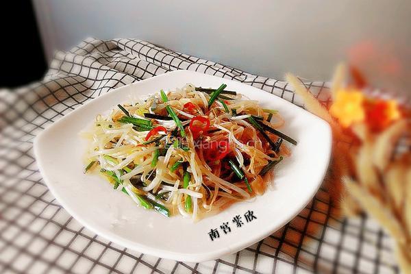炒绿豆芽的做法图解5