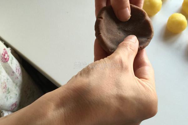 桃山皮月饼的做法图解3