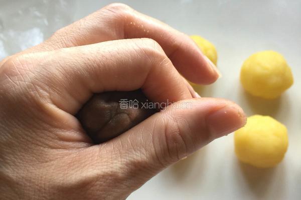 桃山皮月饼的做法图解5