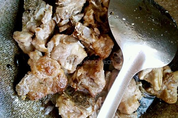 红烧排骨土豆的做法图解5