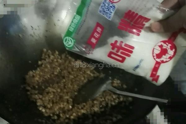 梅干菜肉馅的做法图解5