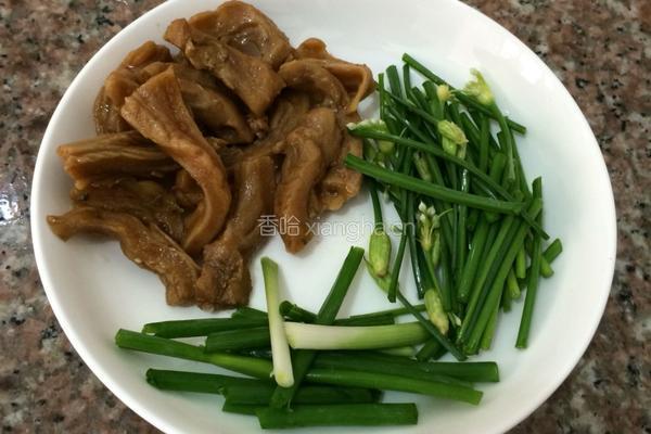 干煸花菜的做法图解2