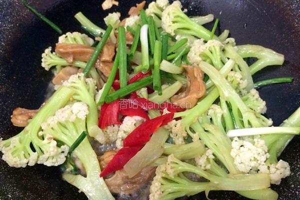 干煸花菜的做法图解7