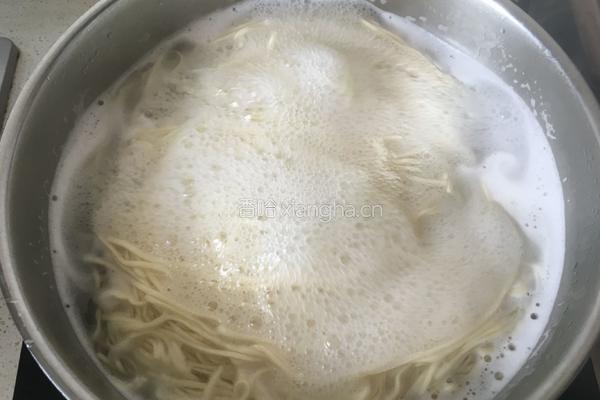 拌凉面的做法图解4