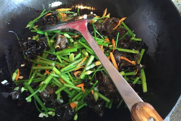 素炒香亭鸡蛋的做法图解8