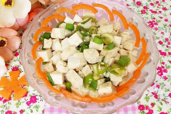 小葱拌豆腐的做法图解4