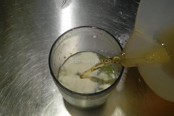 薄荷奶茶的做法图解3