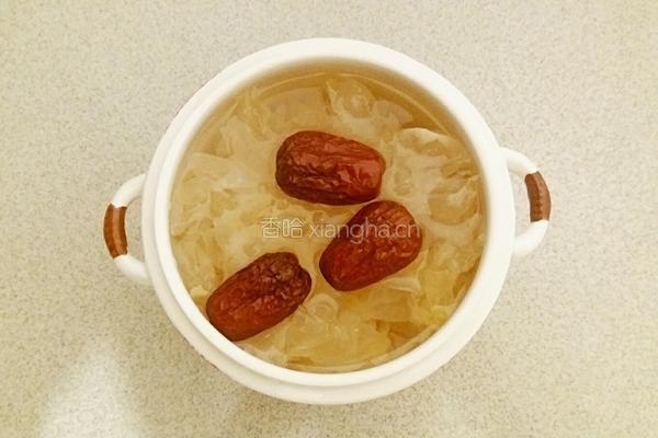 银耳红枣汤的做法图解6