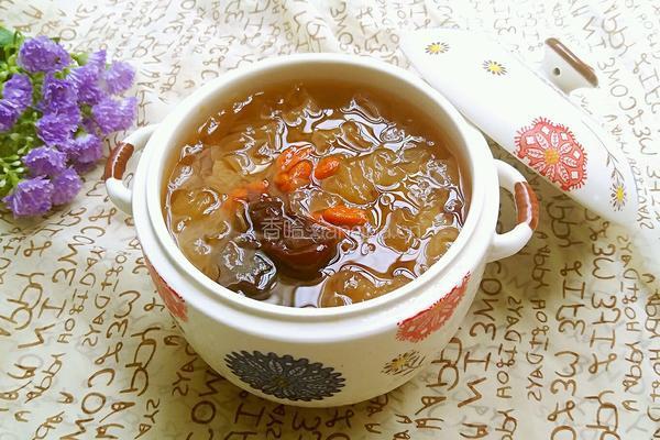 银耳红枣汤的做法图解10