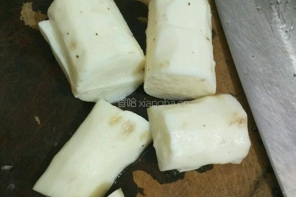 红枣山药排骨汤的做法图解5