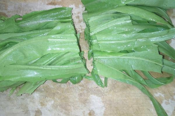 蒜蓉油麦菜的做法图解3