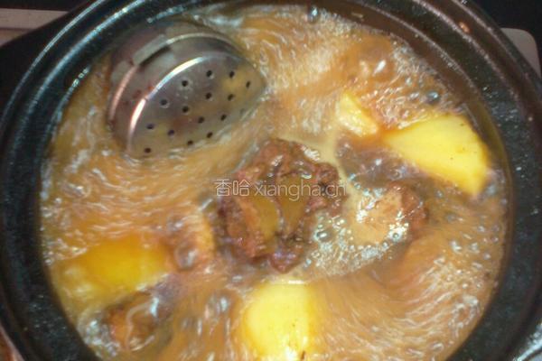 土豆炖排骨的做法图解10