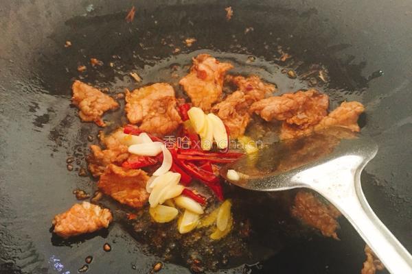 莴笋炒肉的做法图解7