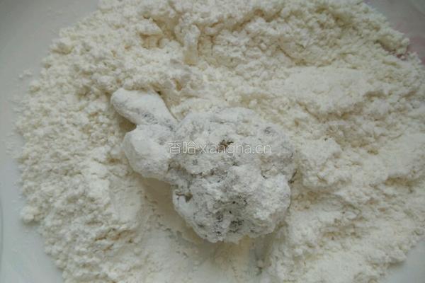 脆皮炸鸡翅的做法图解7