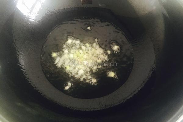 西红柿炒茄子的做法图解7