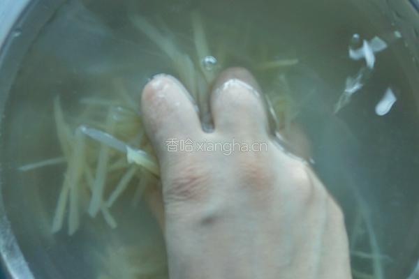凉拌海蜇的做法图解2