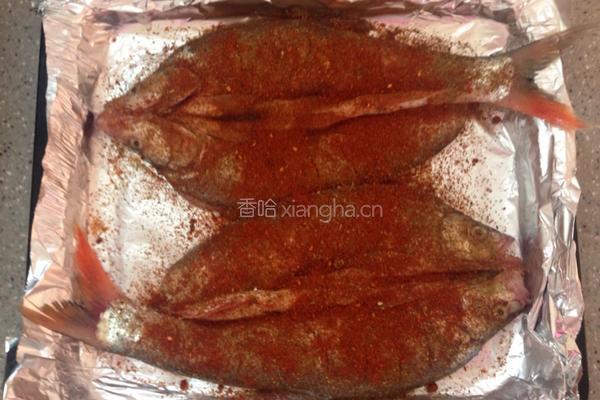 烤箱烤鱼的做法图解2