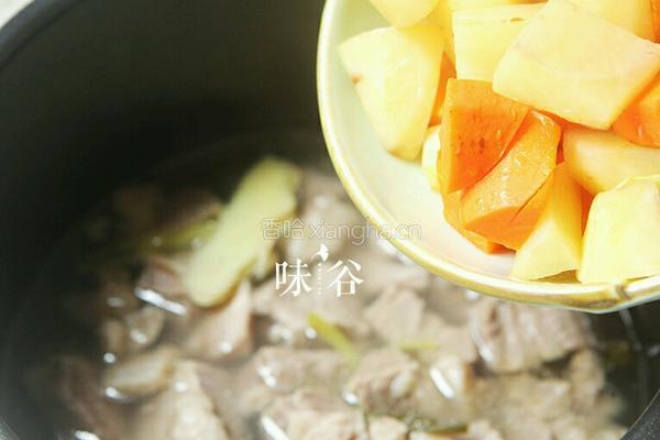咖喱牛腩的做法图解9
